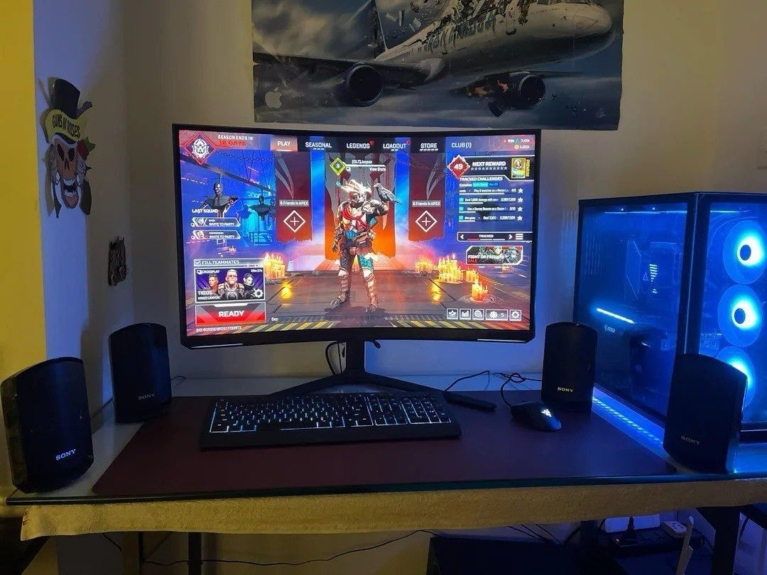 Monitor Gamer Curvo Samsung Odyssey 27" G5 QHD 165Hz

